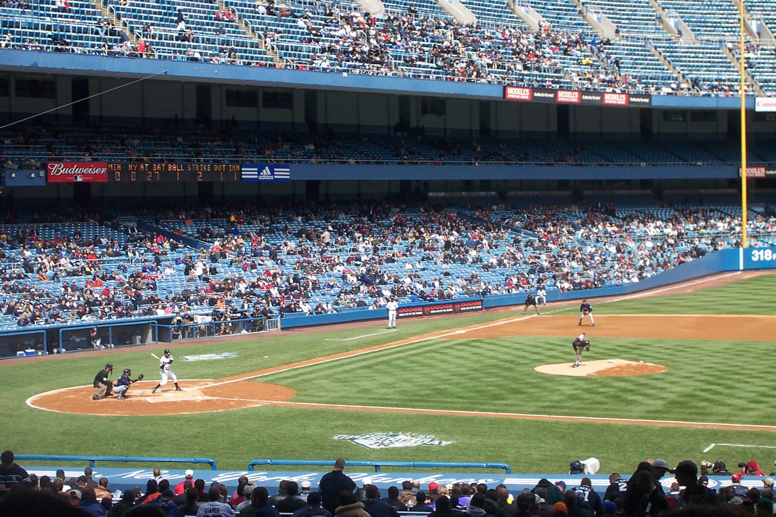 Wells' Two-Homer Inning Lifts Yankees Past Red Sox 16-1