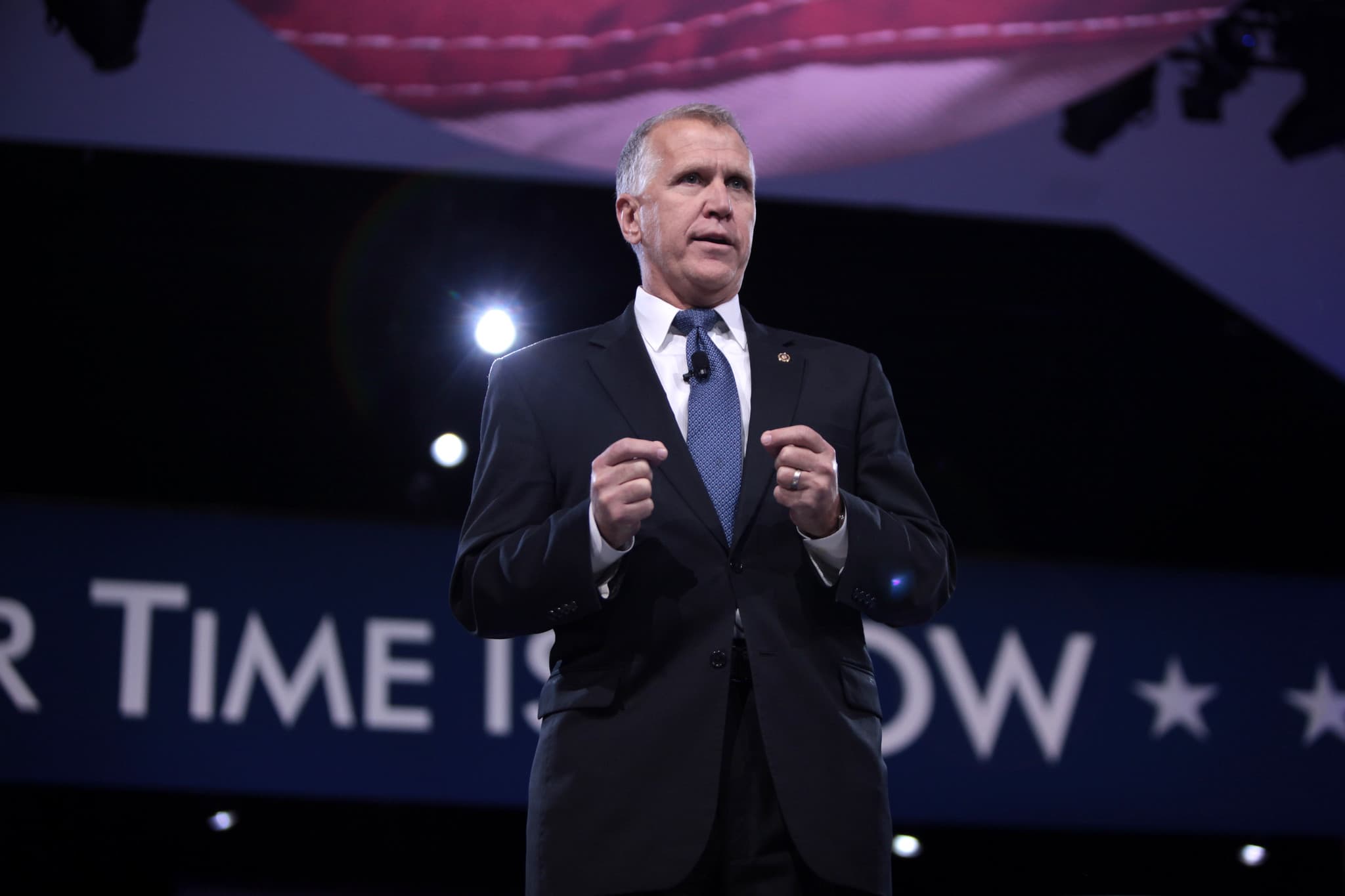 Senator Thom Tillis says he plans to release the stablecoin yield draft agreement this week to resolve the…