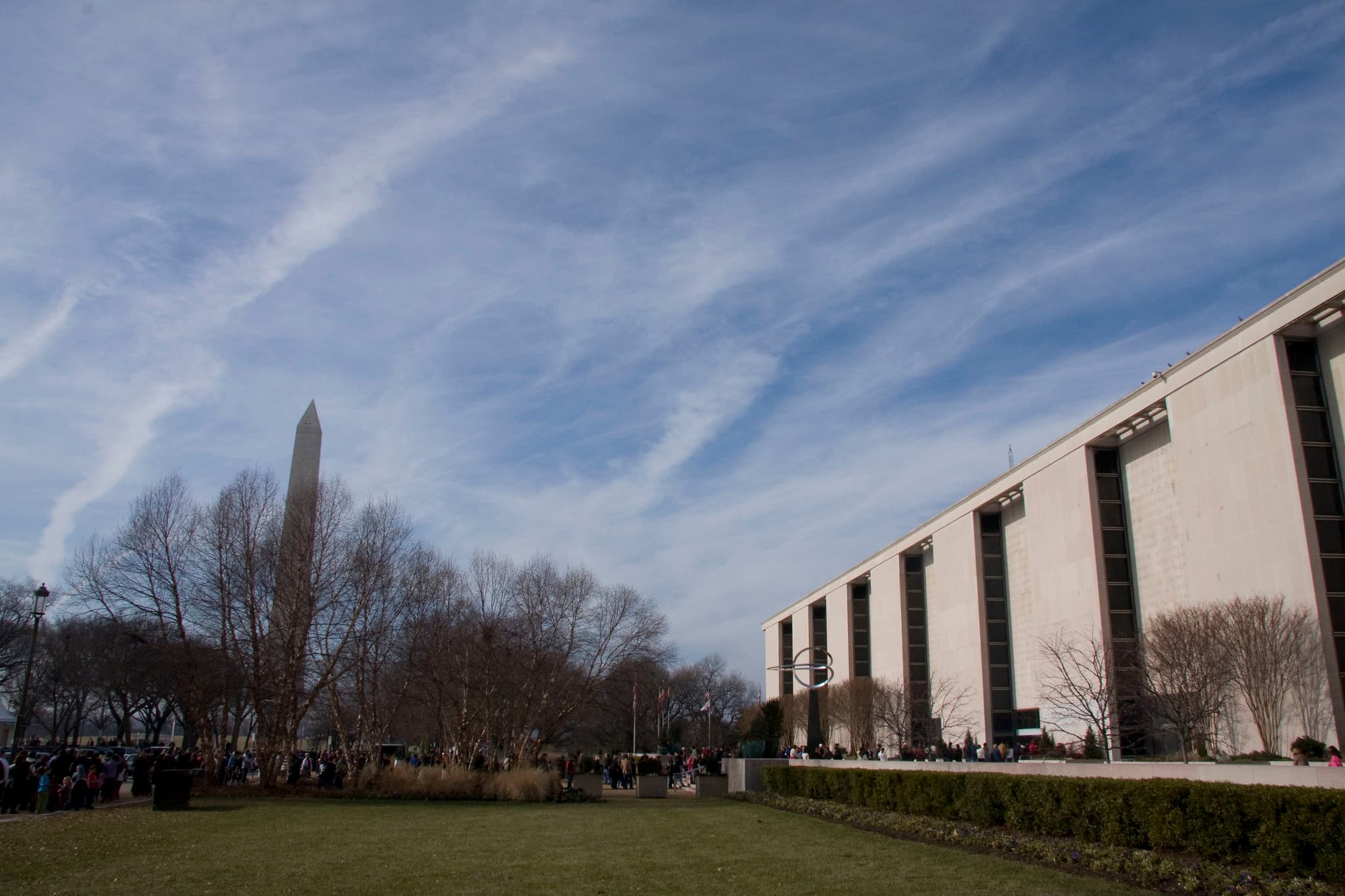 Trump Orders Smithsonian Disclaimers, Targets History Funding
