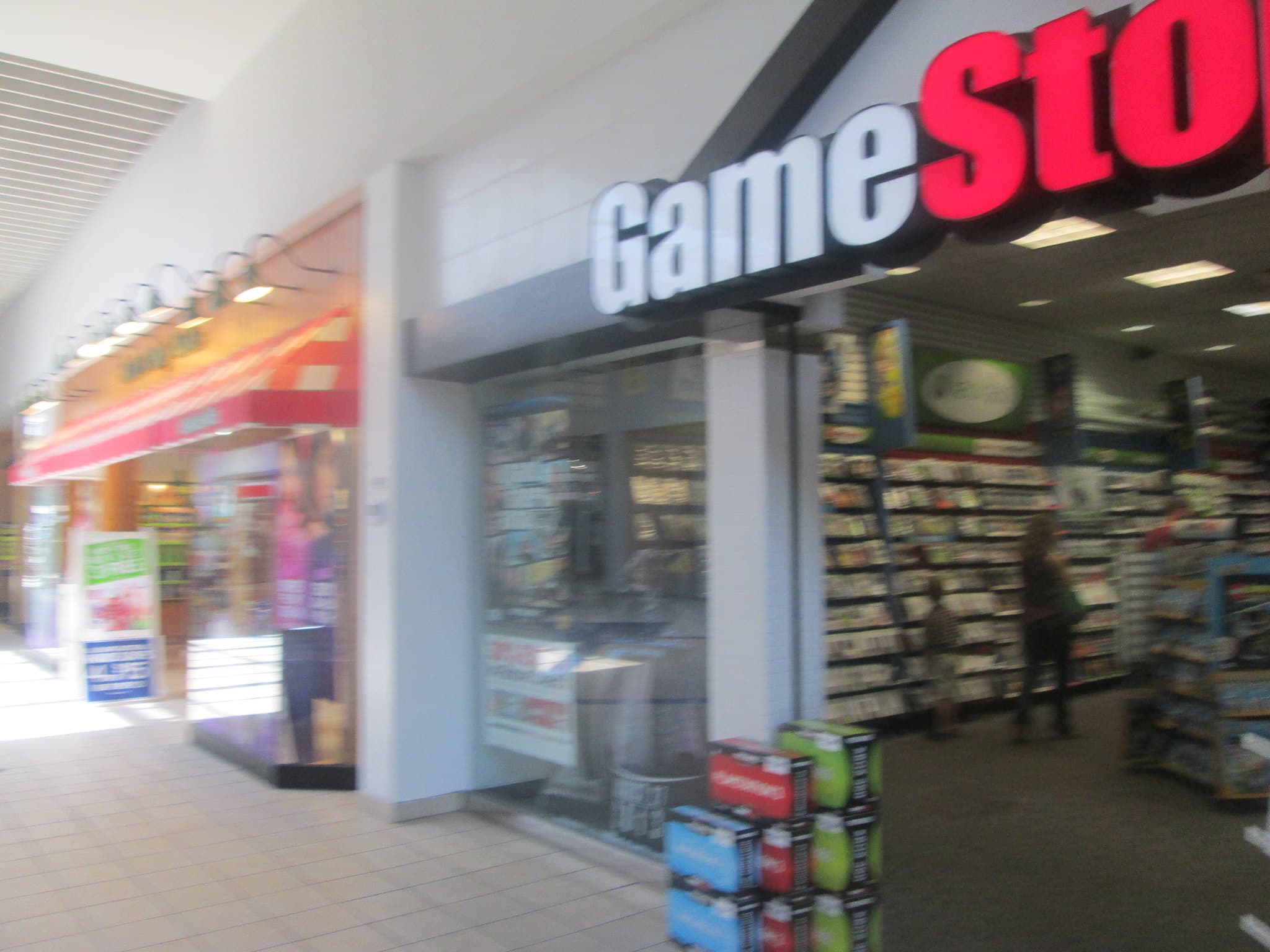 GameStop's eBay Bid: High Stakes For a Faltering Retailer