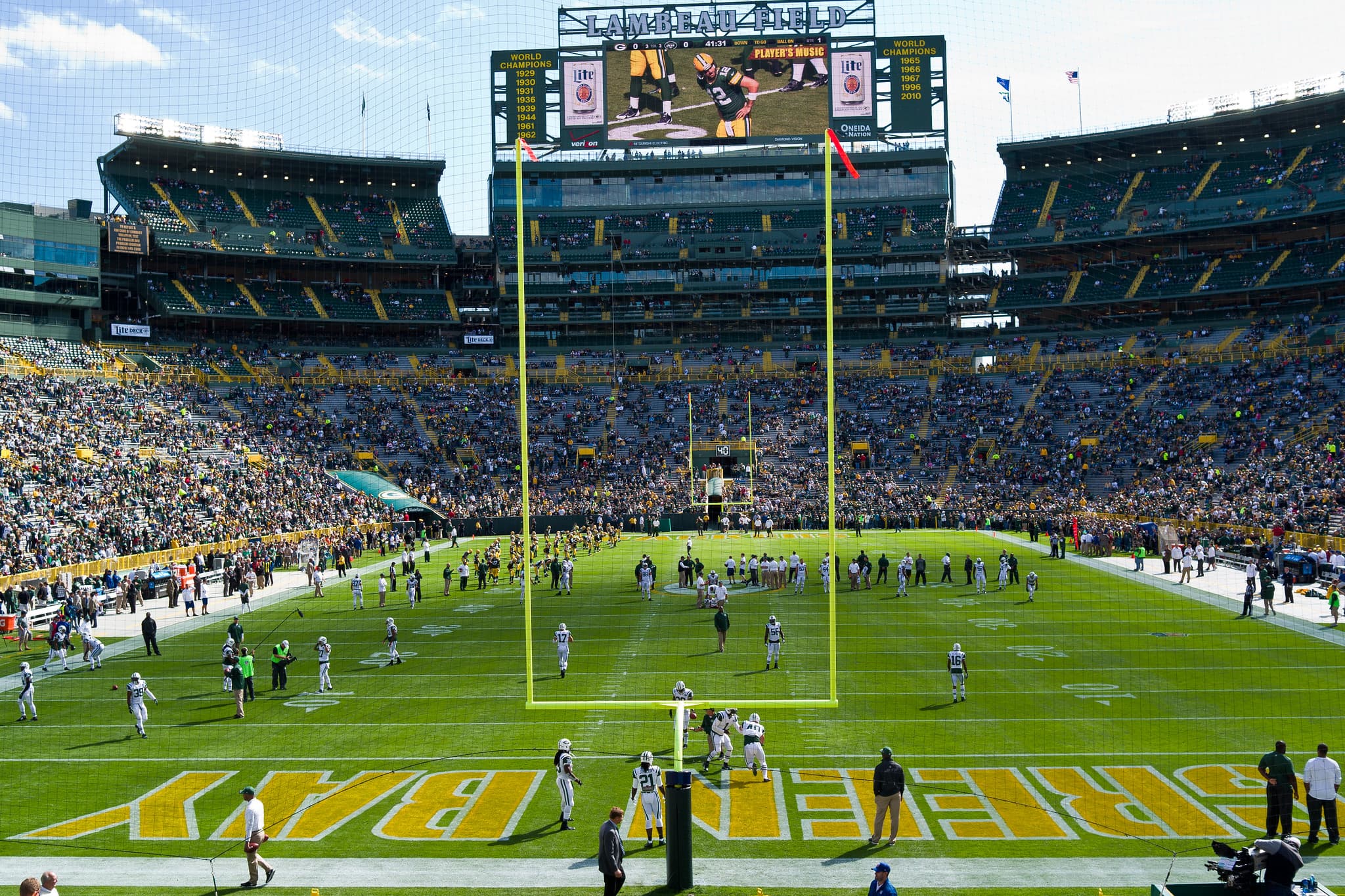 Packers Post First Operating Loss Since 1989—Player Costs Are Why