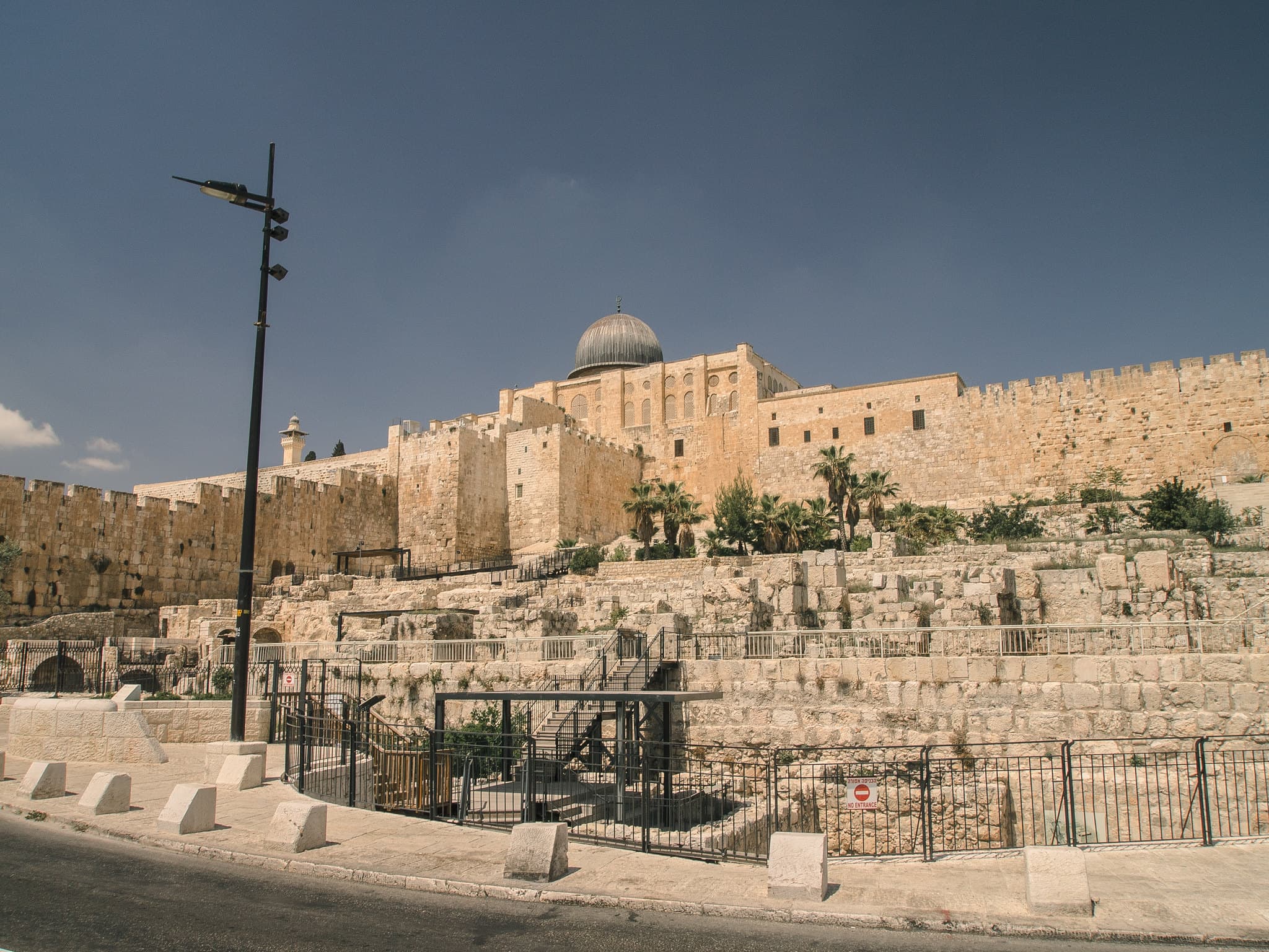 Australian's 1969 Al-Aqsa Mosque Fire Triggered Middle East Crisis