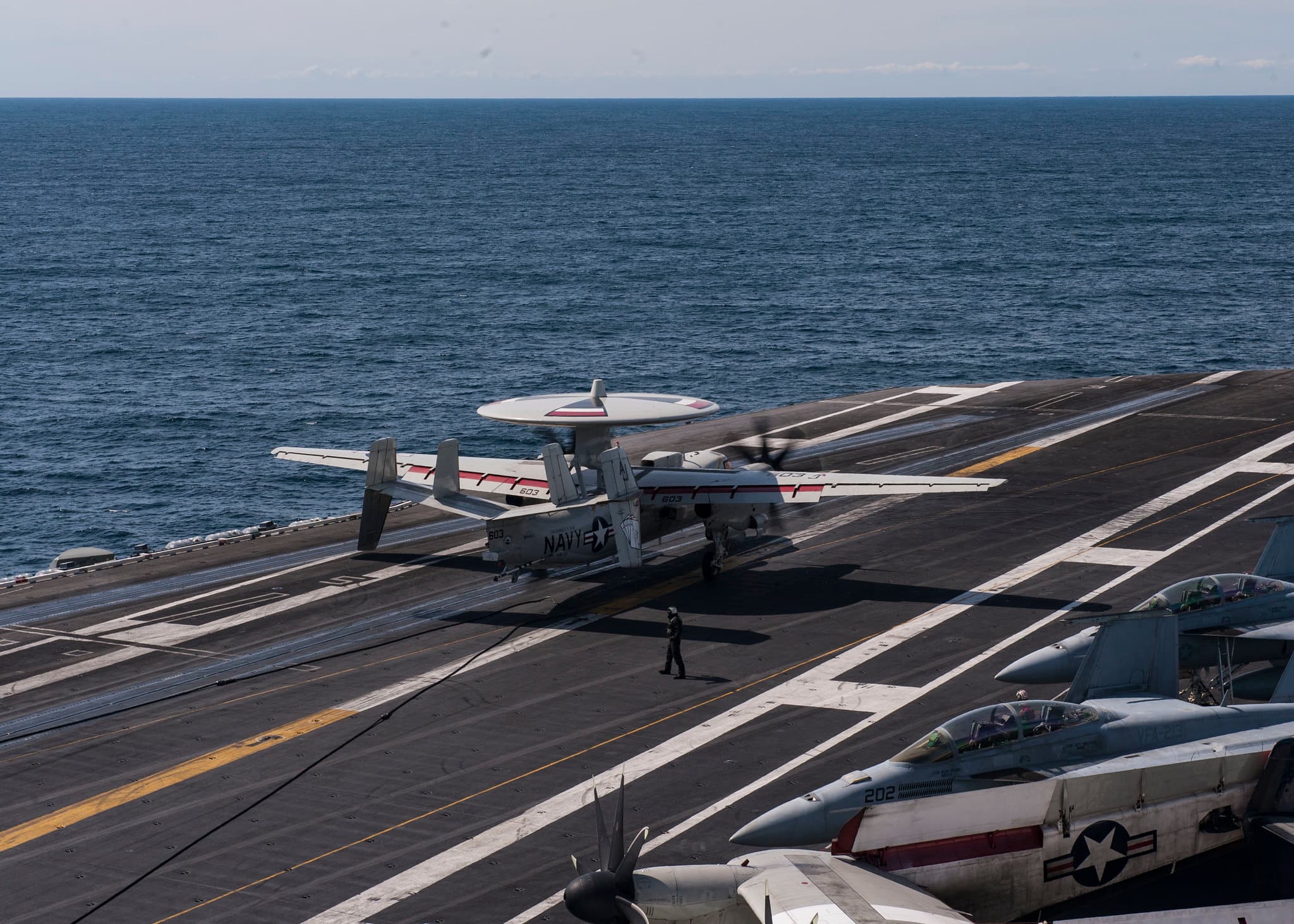 Project Freedom Reveals Gulf Constraints, Defense Stocks Face Mixed Outlook