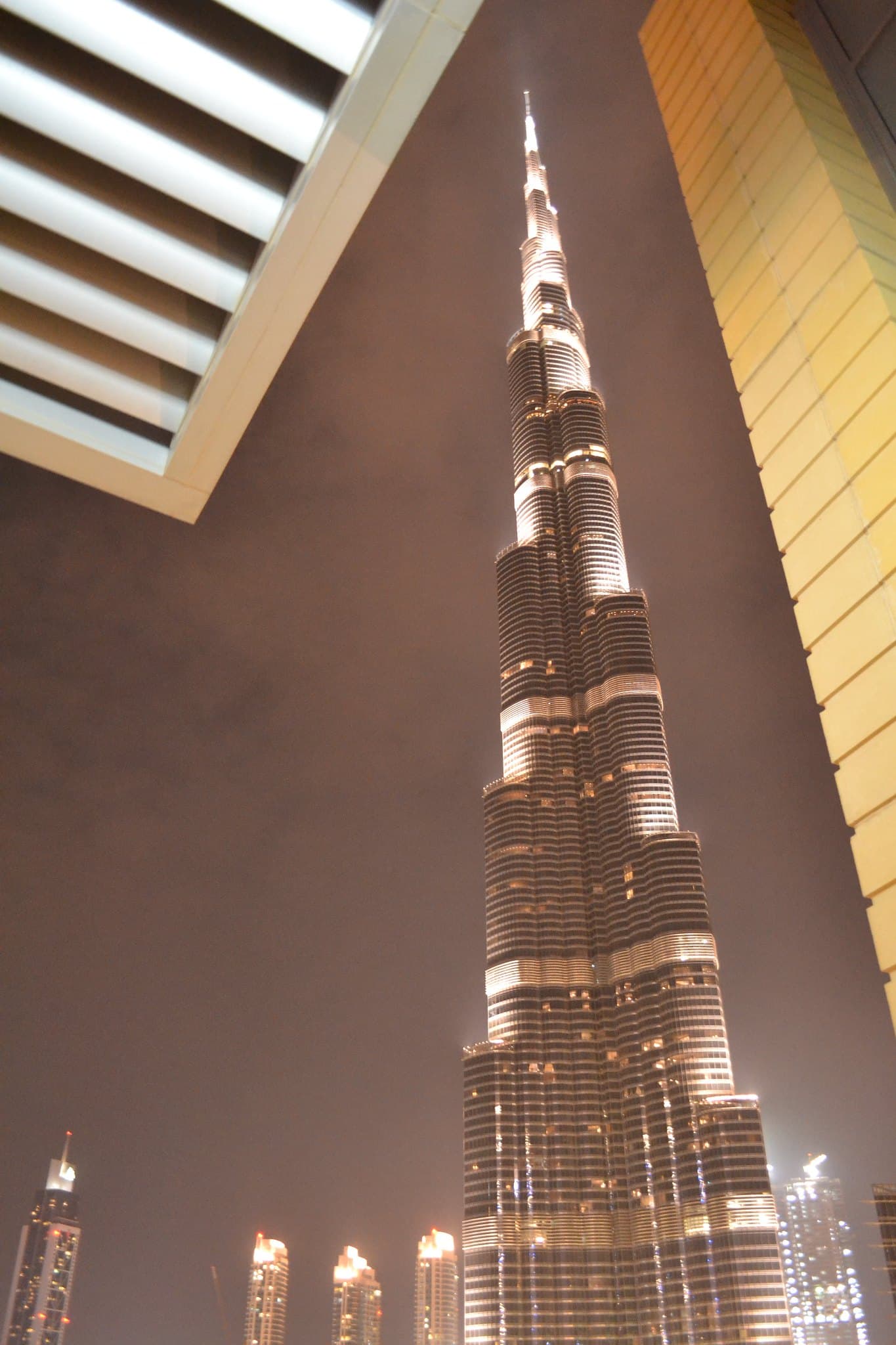 Sovereign Wealth Funds Bet on Alternative Assets as Yield Hunt Continues