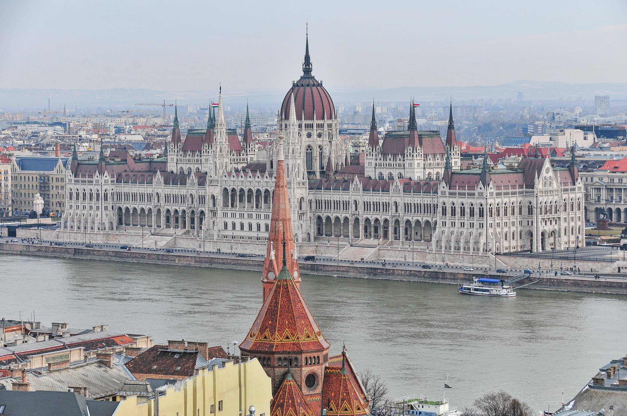 Hungary Expels Ten Russian Diplomats During Deteriorating Ties
