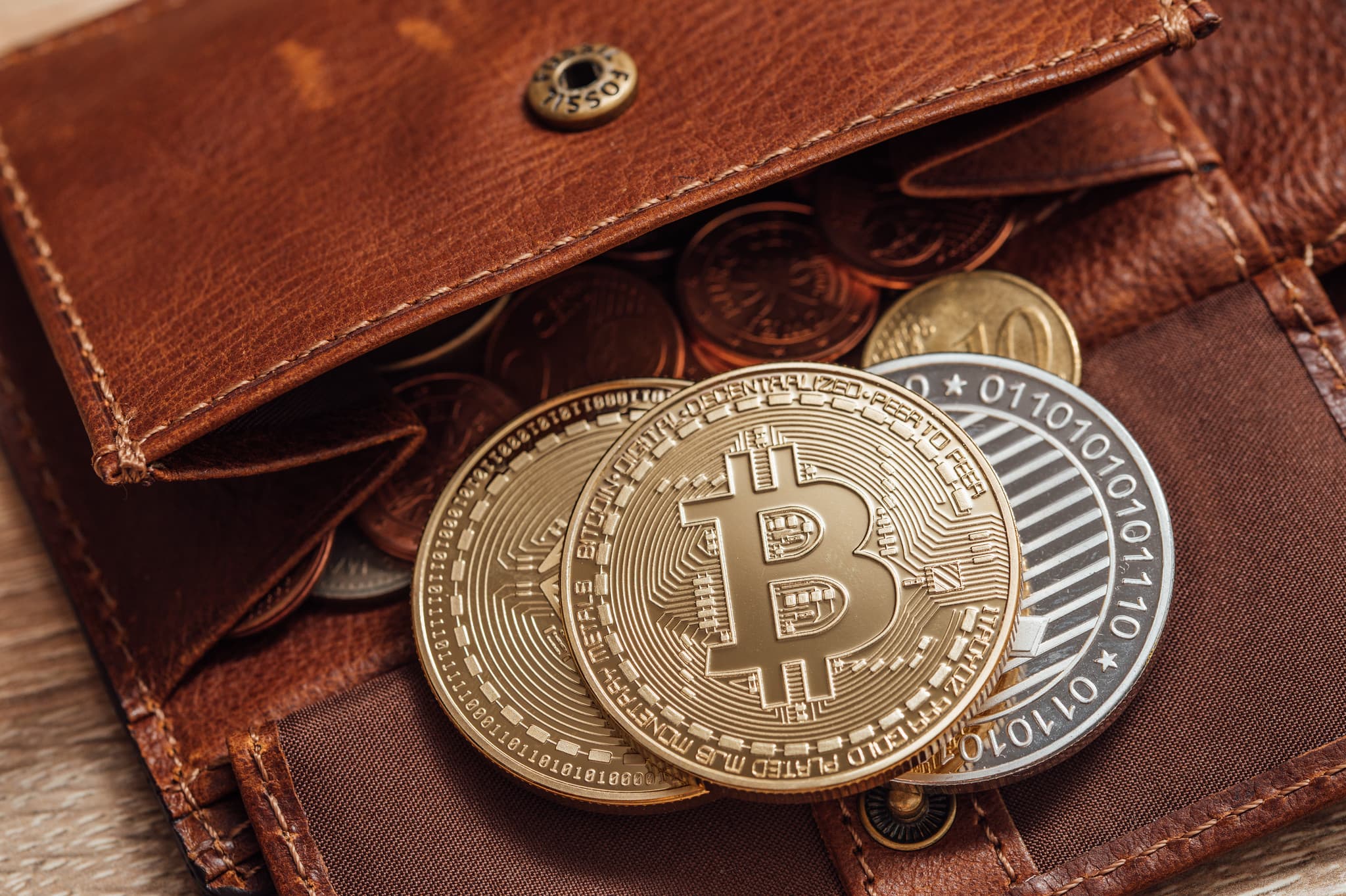 ETH Derivatives Show Disciplined Risk Rebuild as Equity Perps Eye Retail Flows