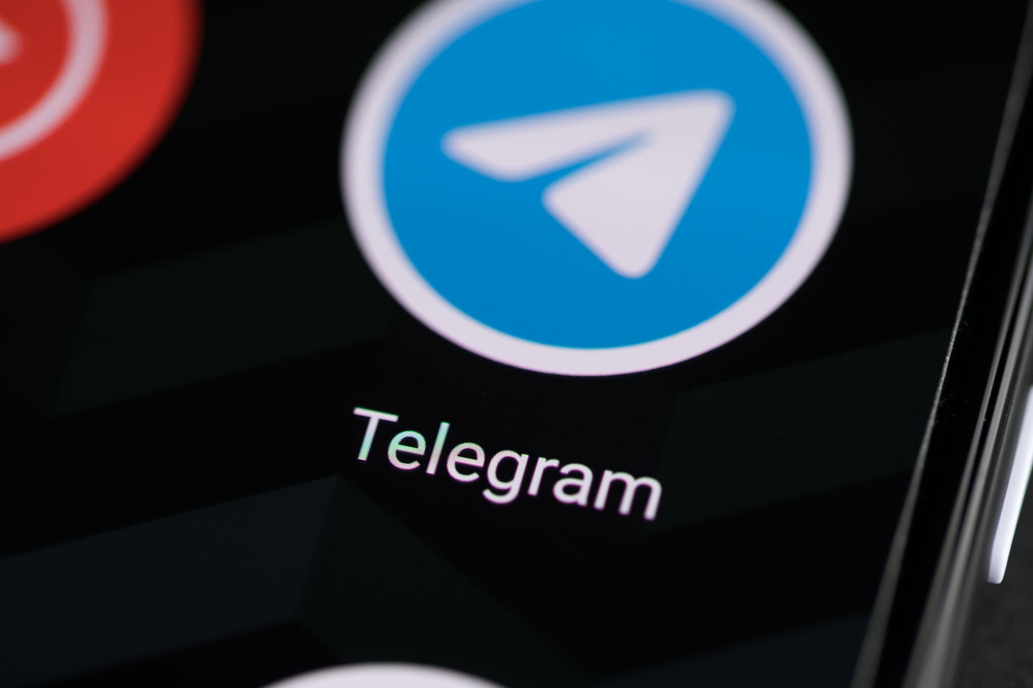 Crypto Telegram Channels Give Traders Real-Time Alpha Before the Crowd