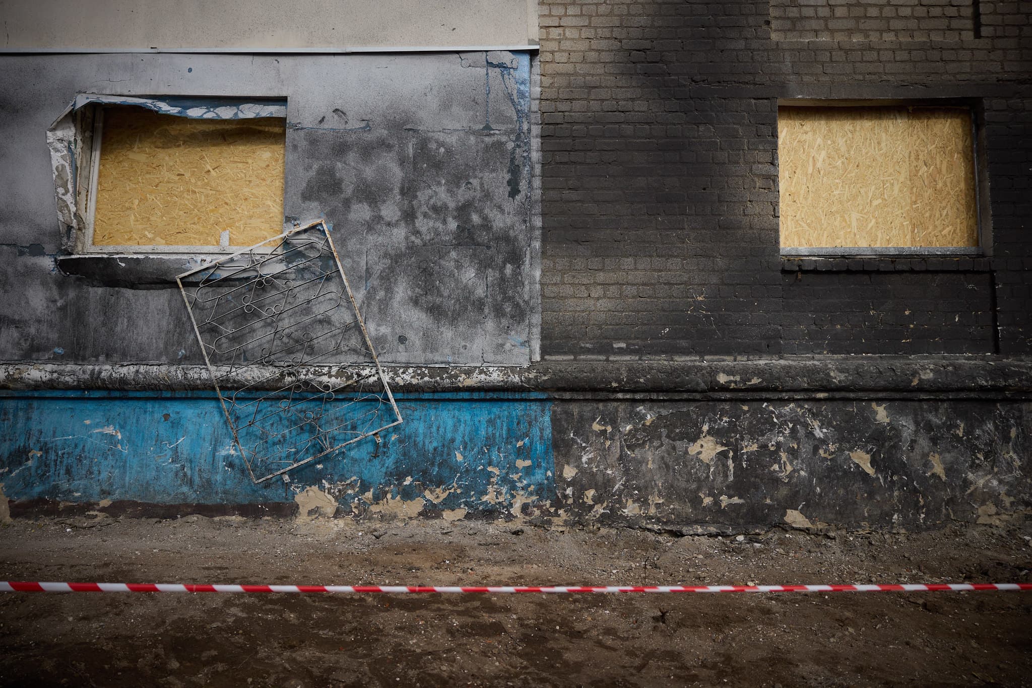 Russian missile attack kills five in Ukraine's Kharkiv region, officials say