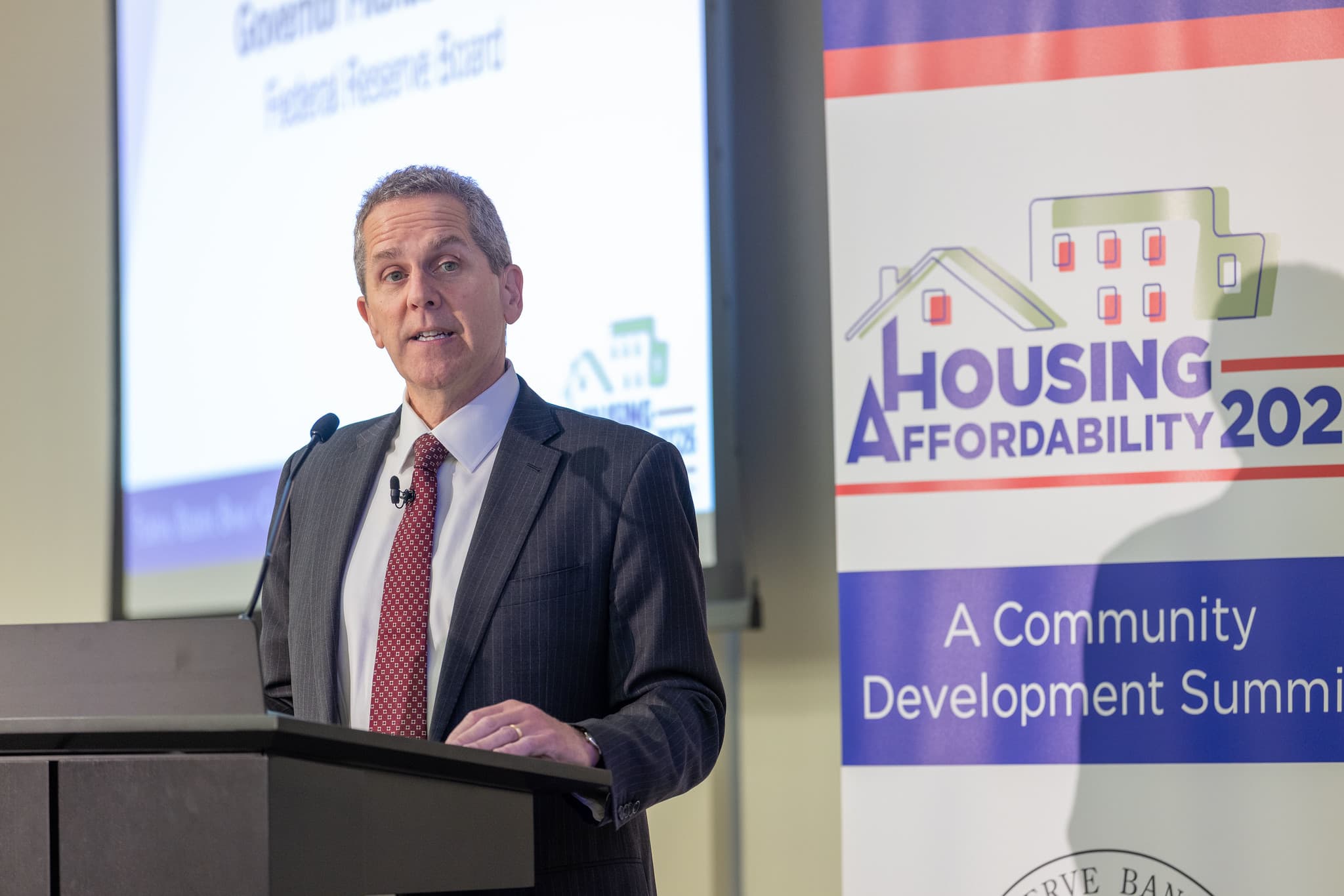 Fed Governor Barr Shows More Rate Hikes During Economic Shocks, AI Demand