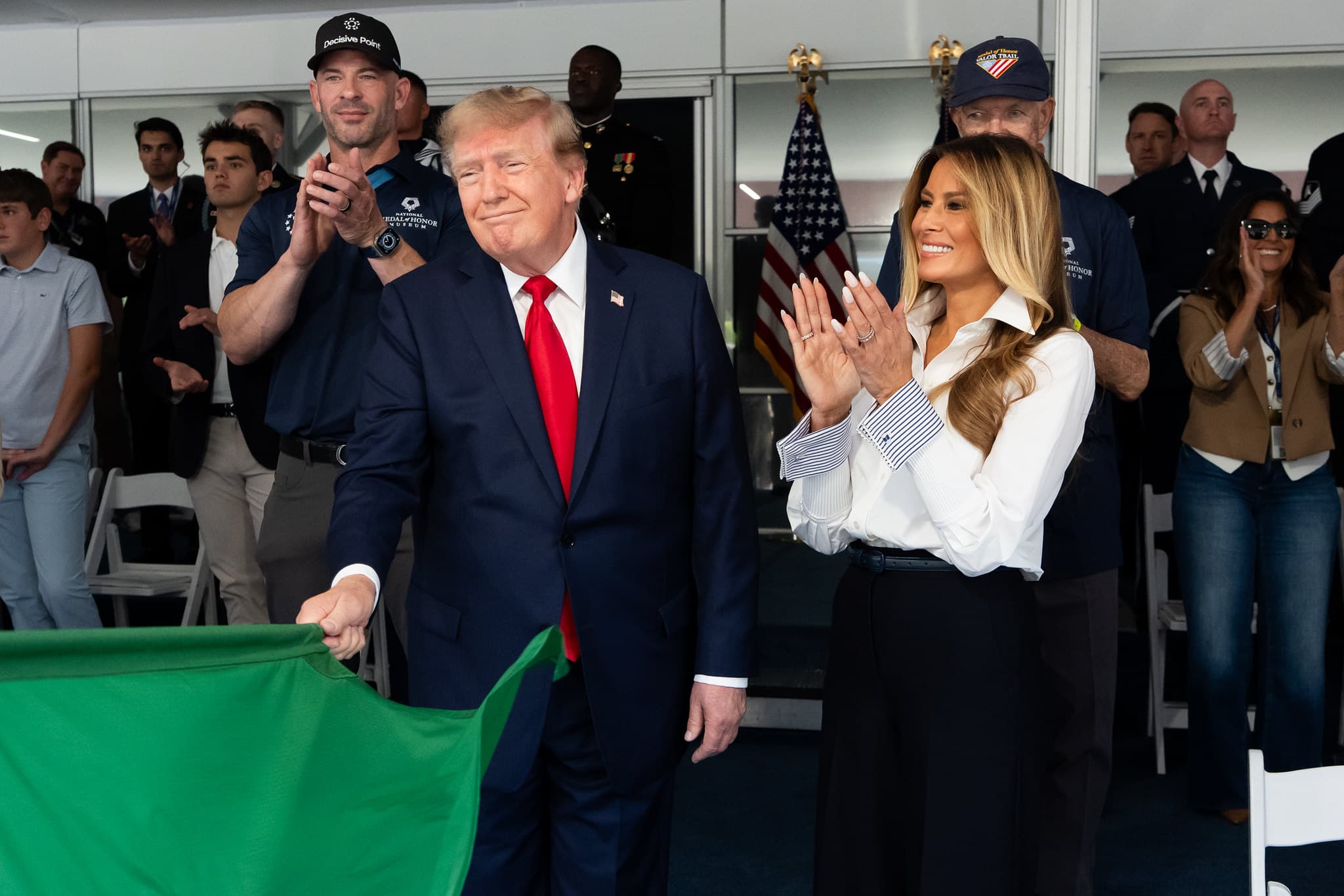 Trump Opens Midterm Push in Iowa, Betting on Economy Message