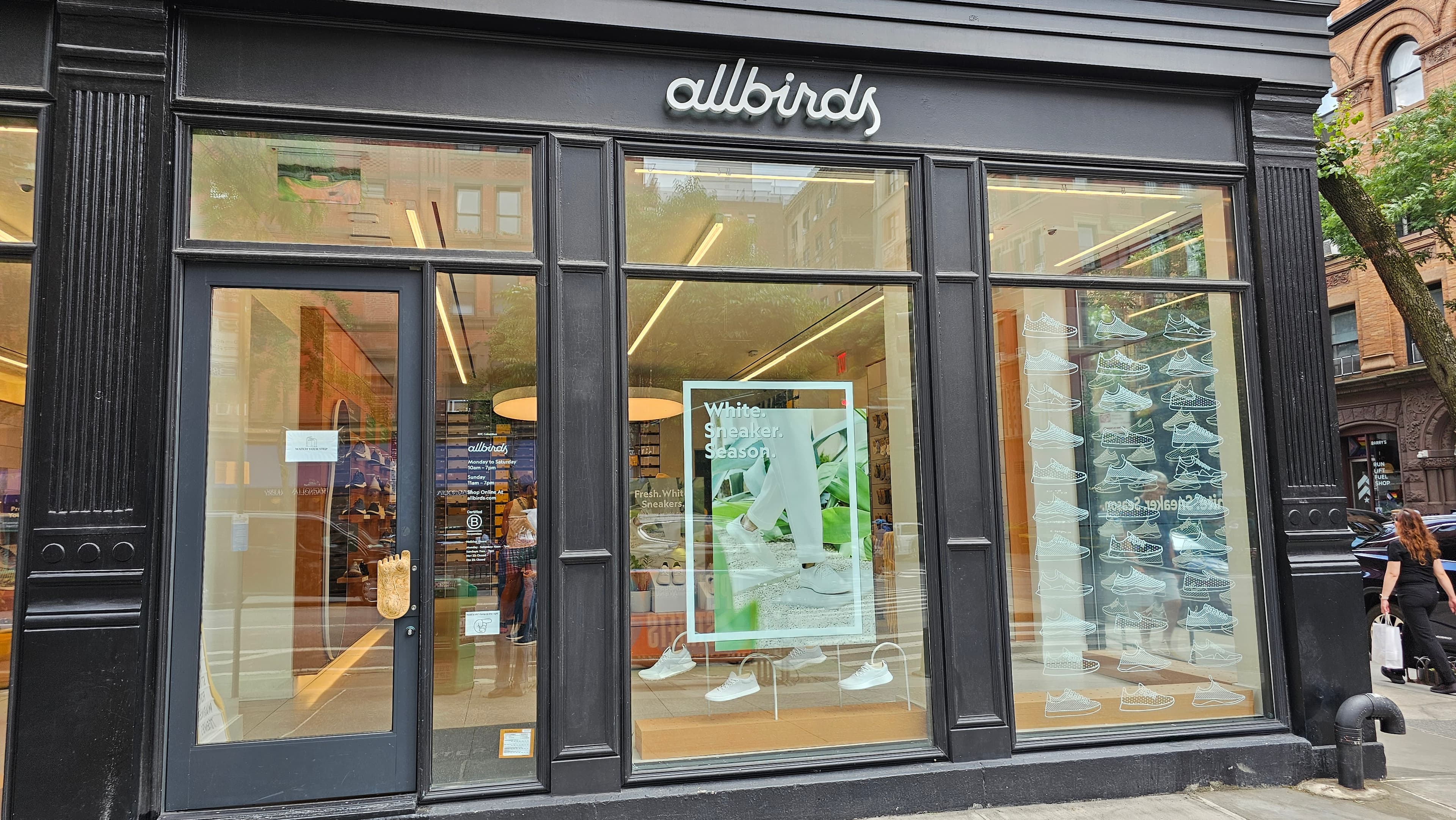 From Breakingviews - Breakingviews - Allbirds lacks footing for dramatic AI pivot