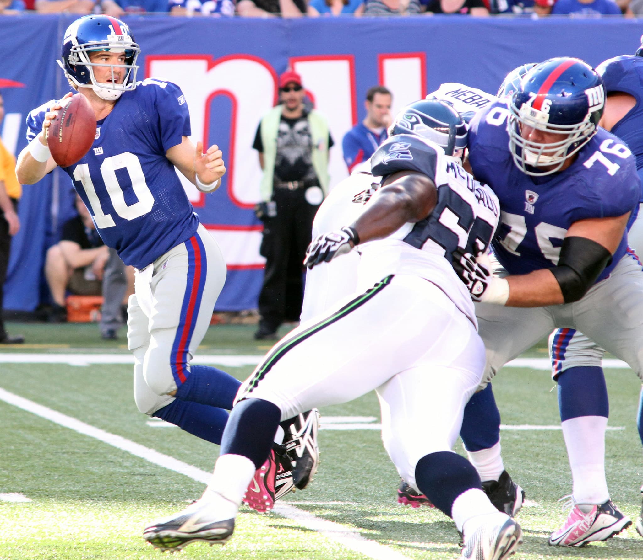 Victor Cruz's 2010 Preseason Standout Earns Giants Roster Spot