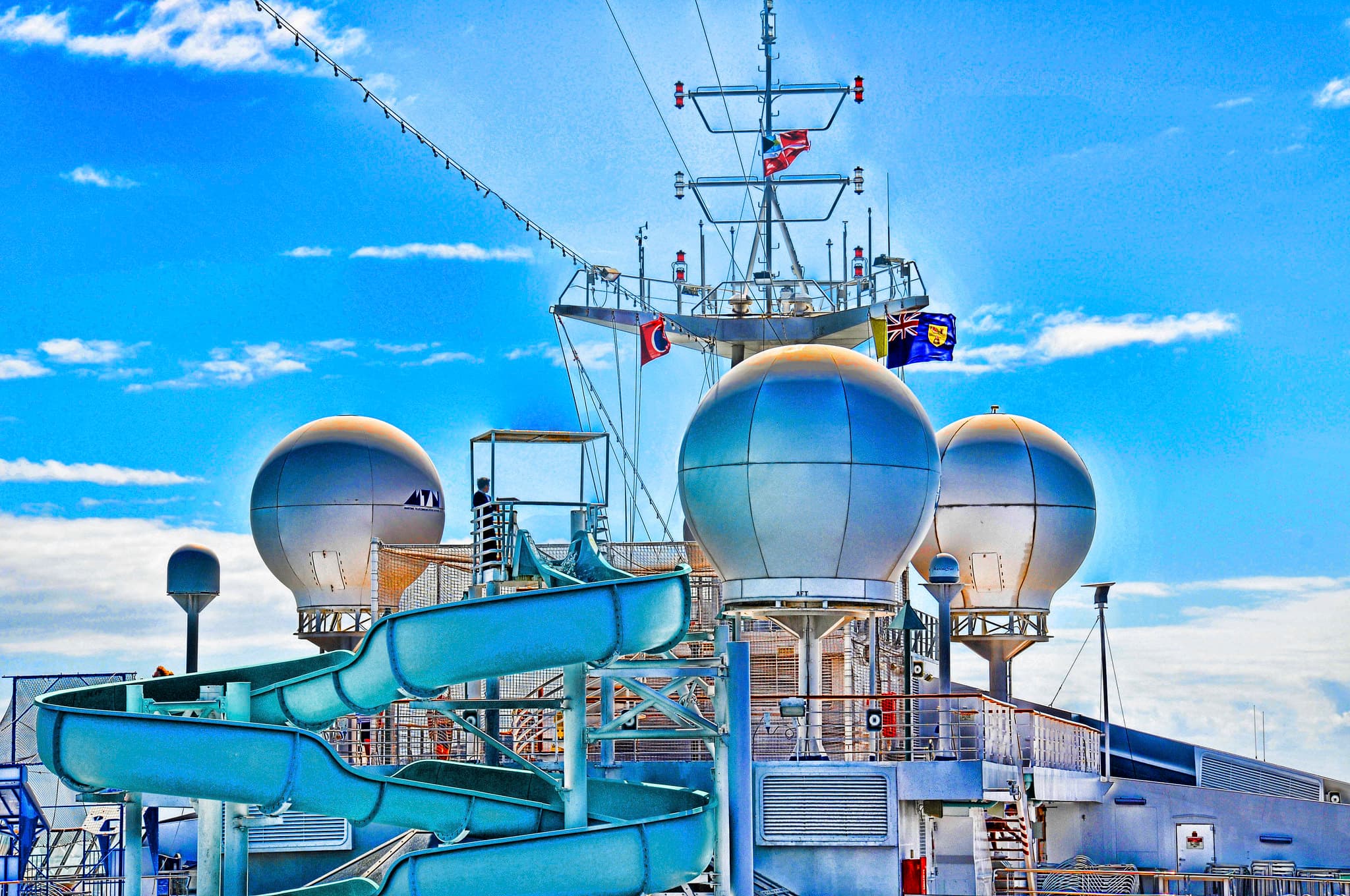 Carnival and Bloom Energy Surge on Earnings and Analyst Upgrades
