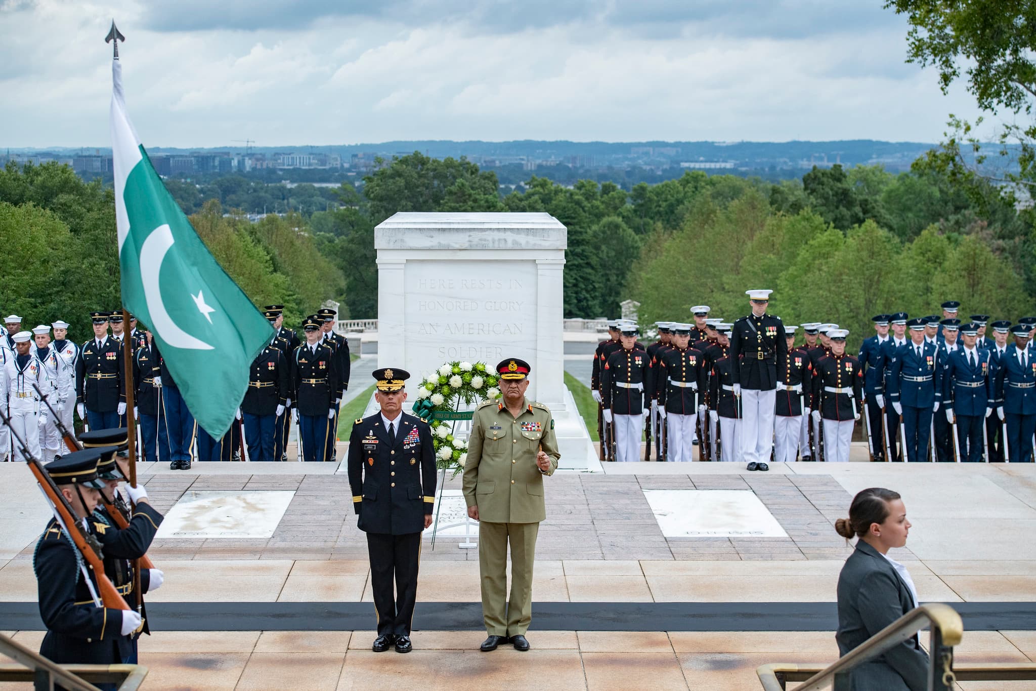 Pakistan Military Chief Heads to Iran as Border Tensions, Energy Needs Drive Talks