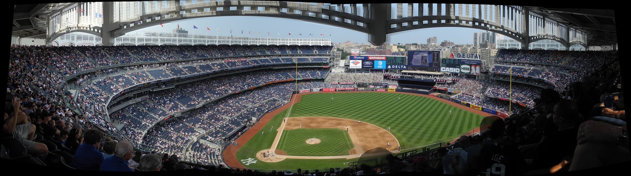 Yankees and Astros Lead the AL, But Baltimore Keeps Pushing