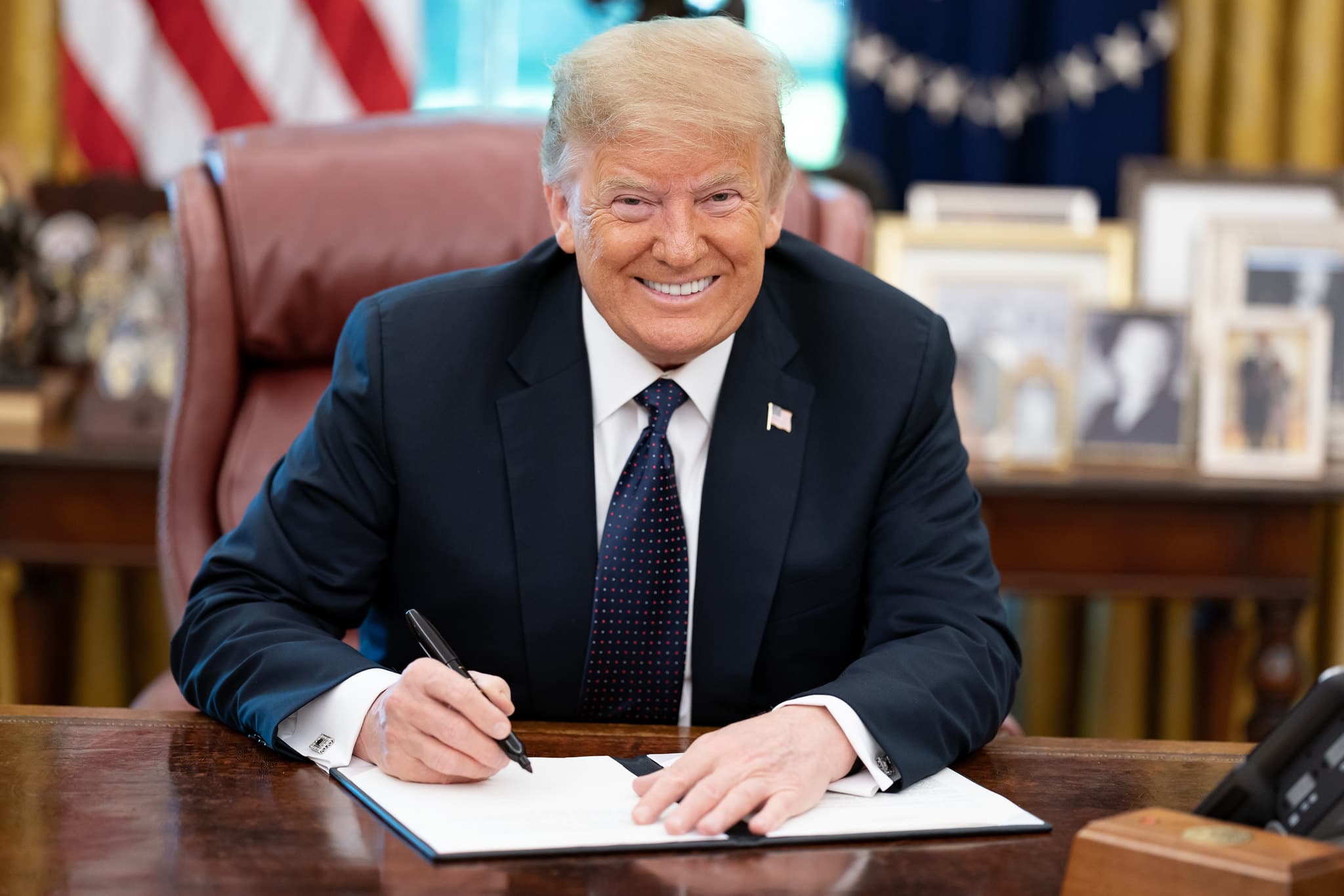 Trump: Iran Deal by Tuesday or 'Blowing Up Everything'