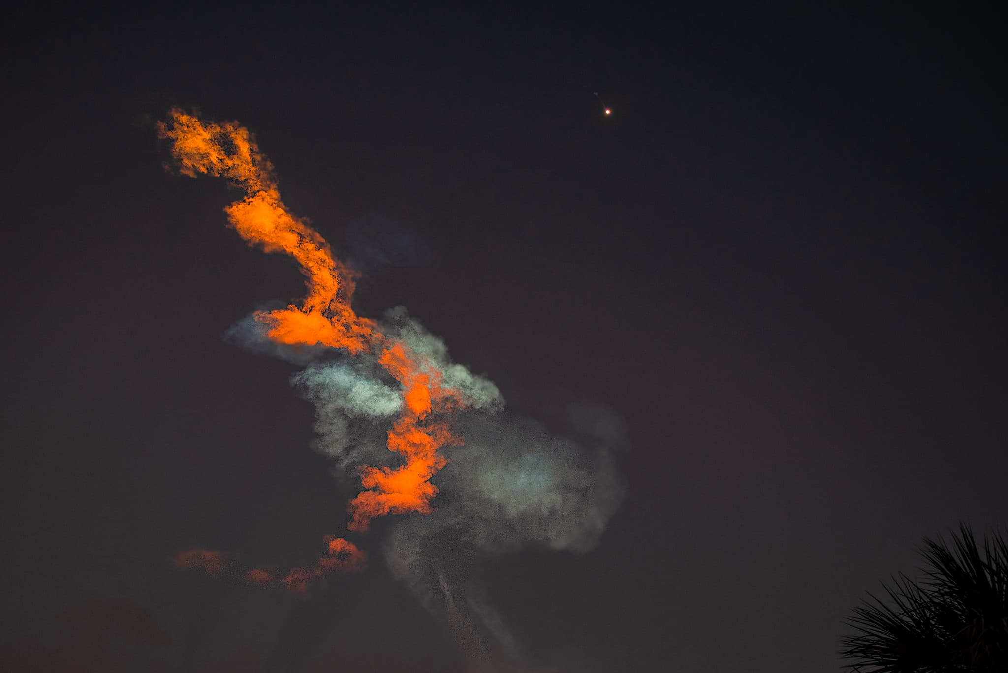 SpaceX IPO Filing Targets $200B Valuation: Best Pure-Play Space Stock Coming