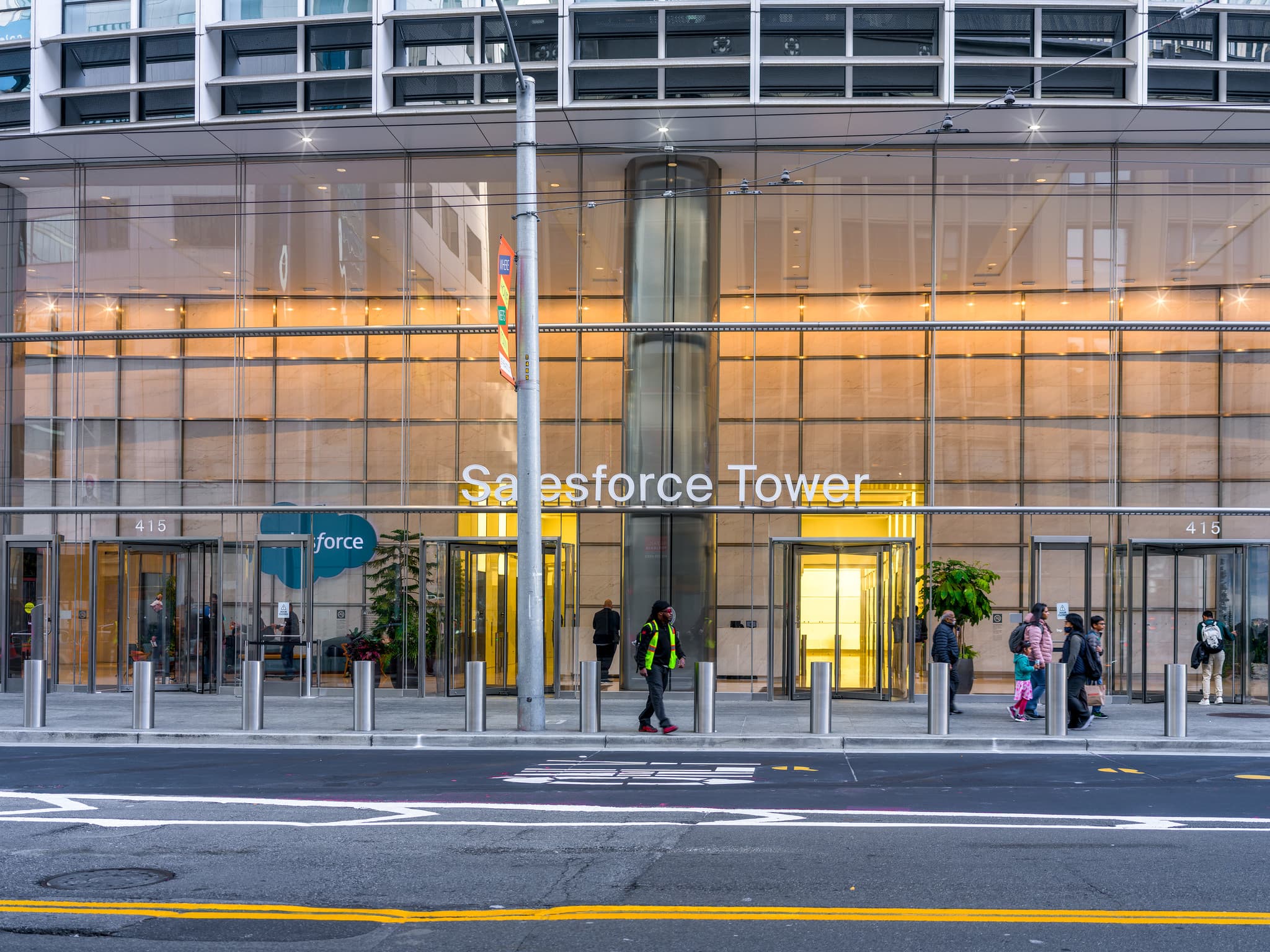 Salesforce Surges 21% on Earnings Beat and Claudeforce Launch