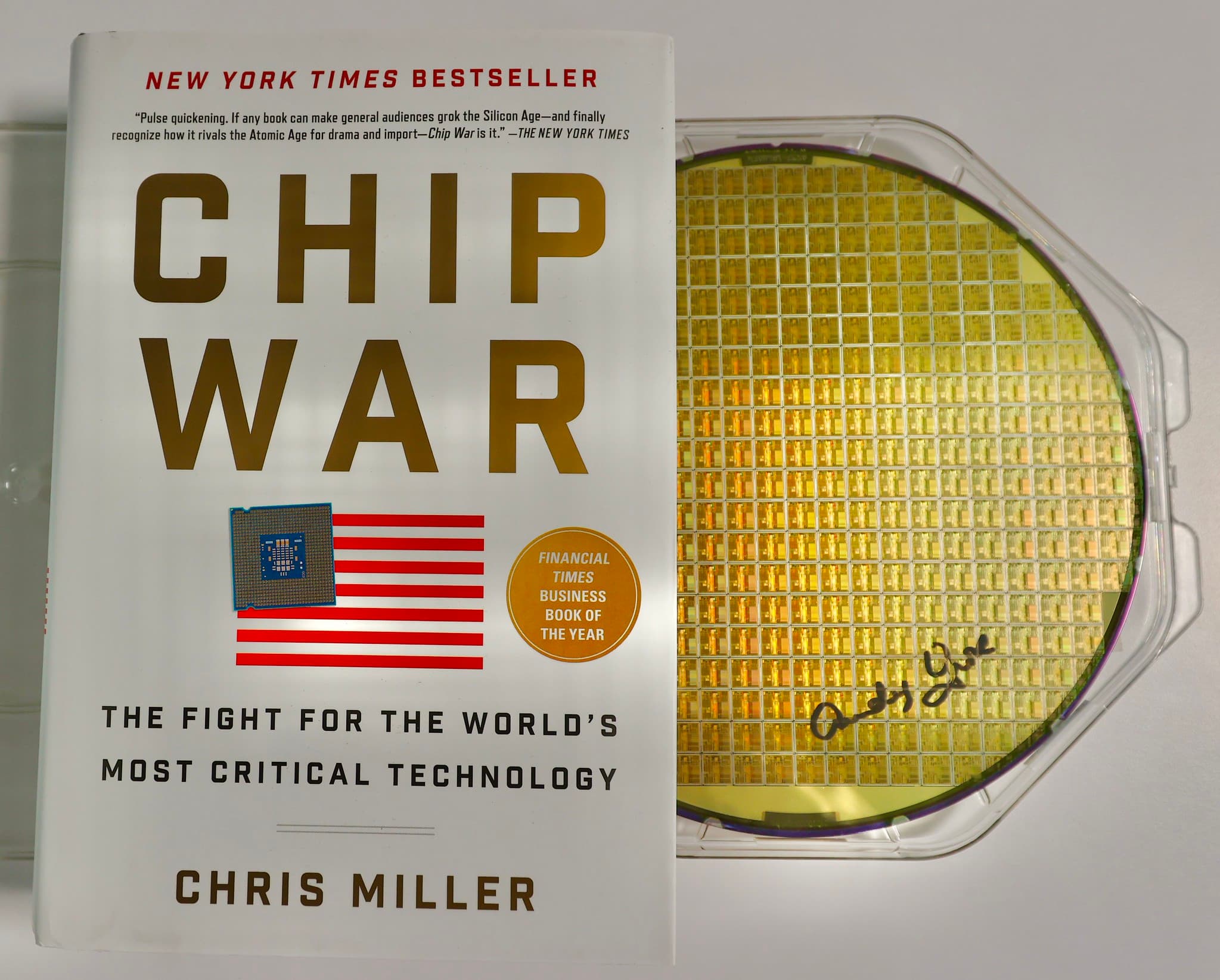 AI Chip Makers Fund Substrate Factories Directly as Supply Gap Widens