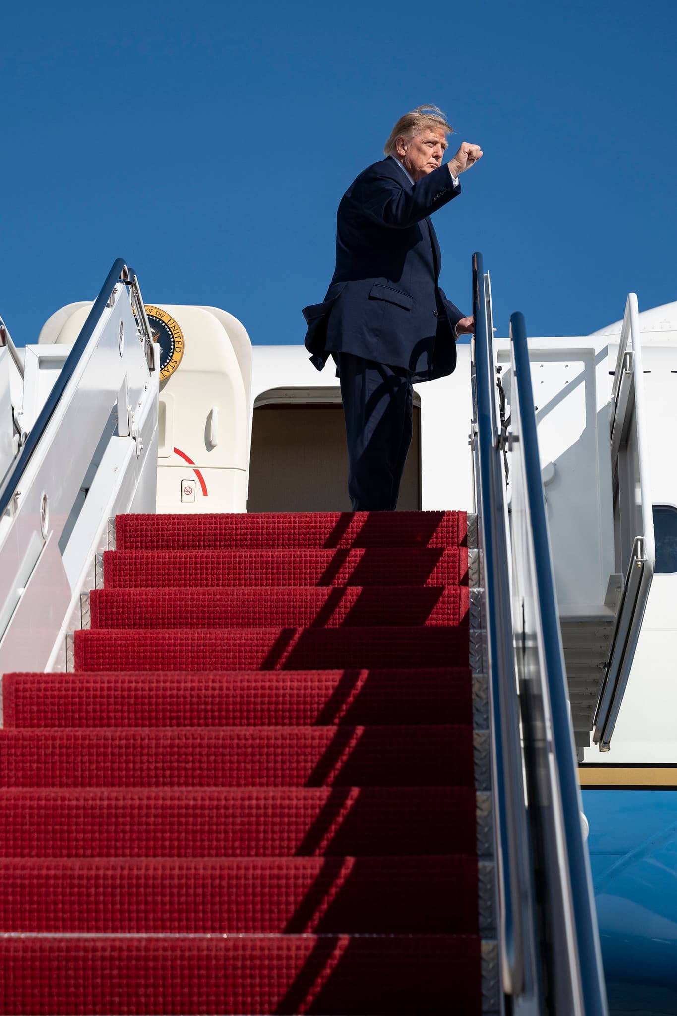 IMF Debt Warning Puts Pressure on Trump, Congress
