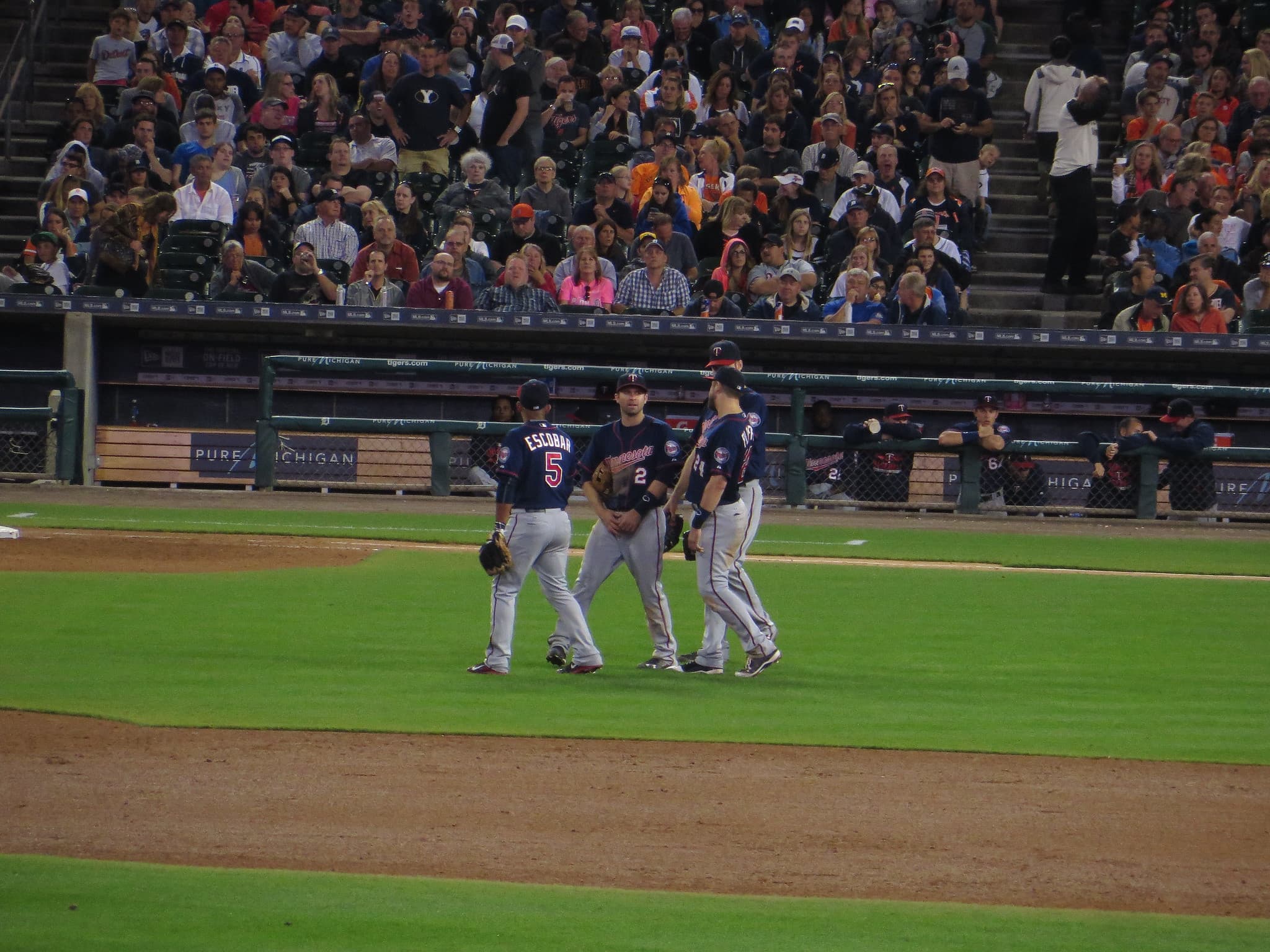 Clark Homers in Second Game as Tigers Top A's