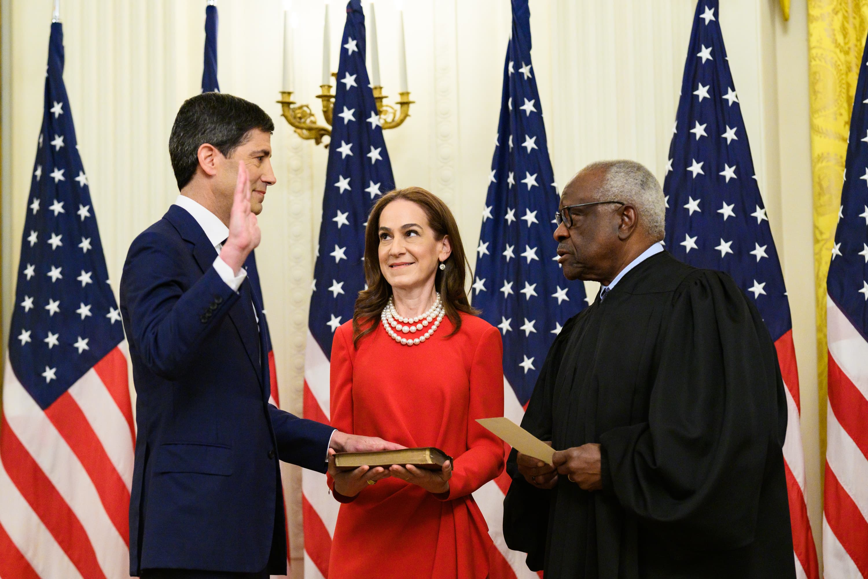 Opinion: The Only Thing in Washington That Still Works Is the Thing Nobody Elected