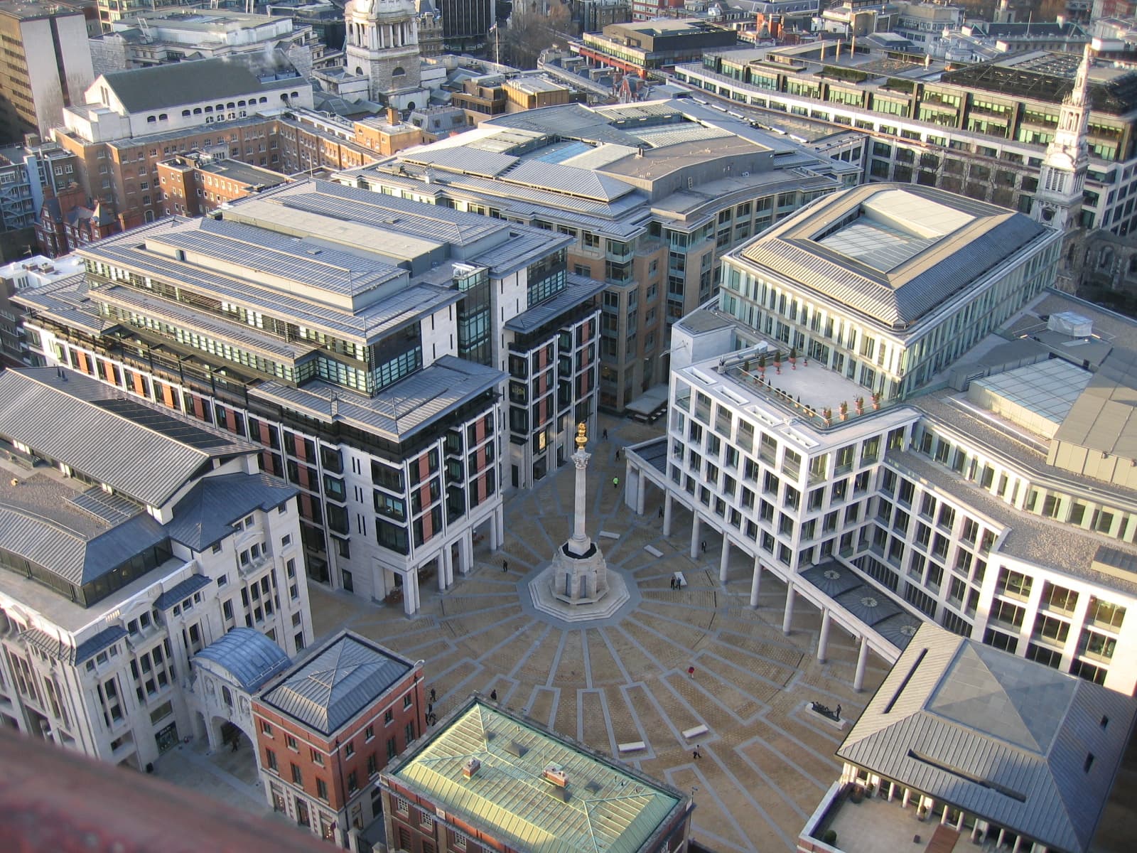 LSEG Raises Full-Year Guidance as AI Adoption Drives Data Division to Record Half