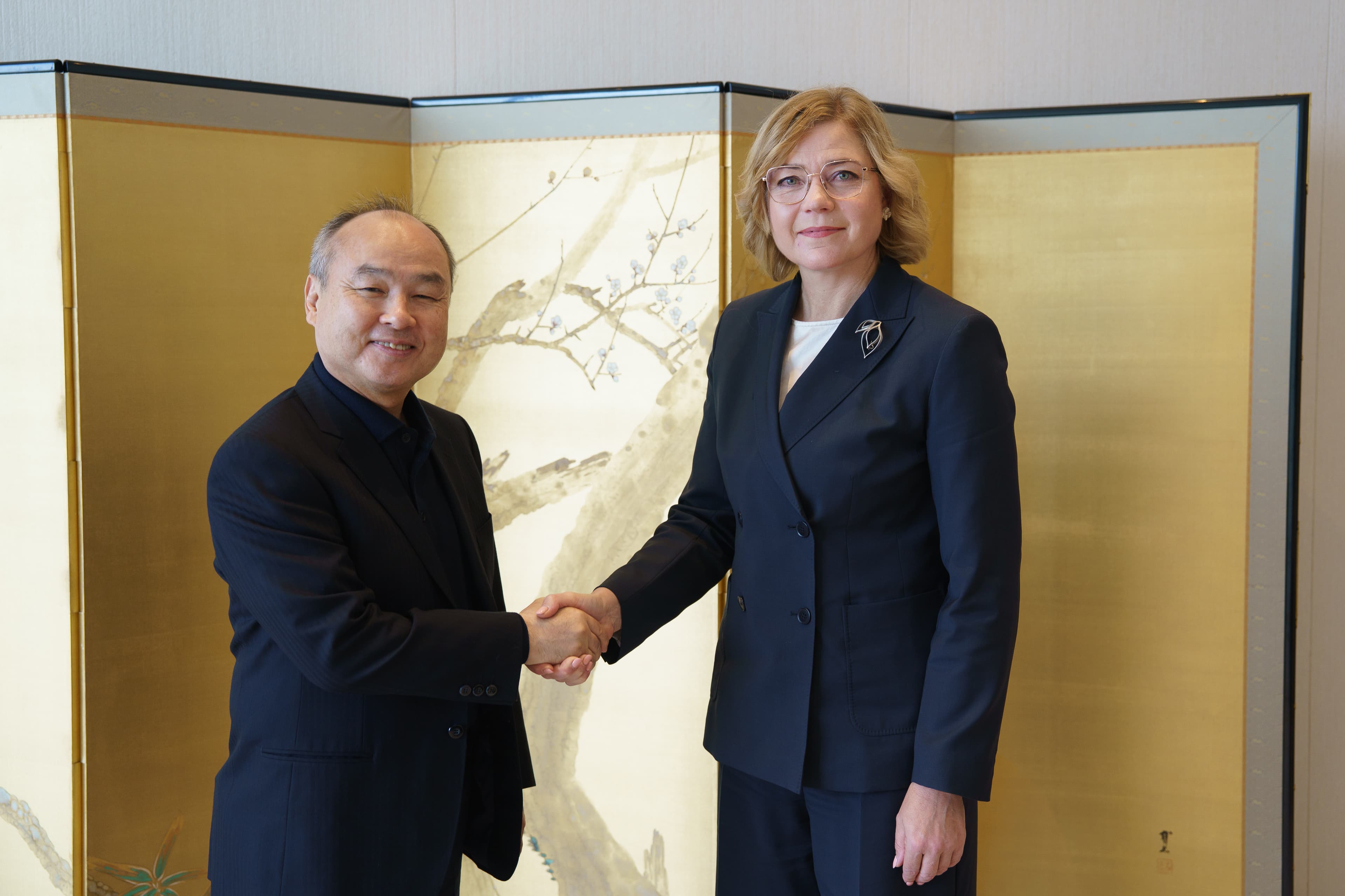 SoftBank to Raise $6.3B in Record Bond Sale for OpenAI