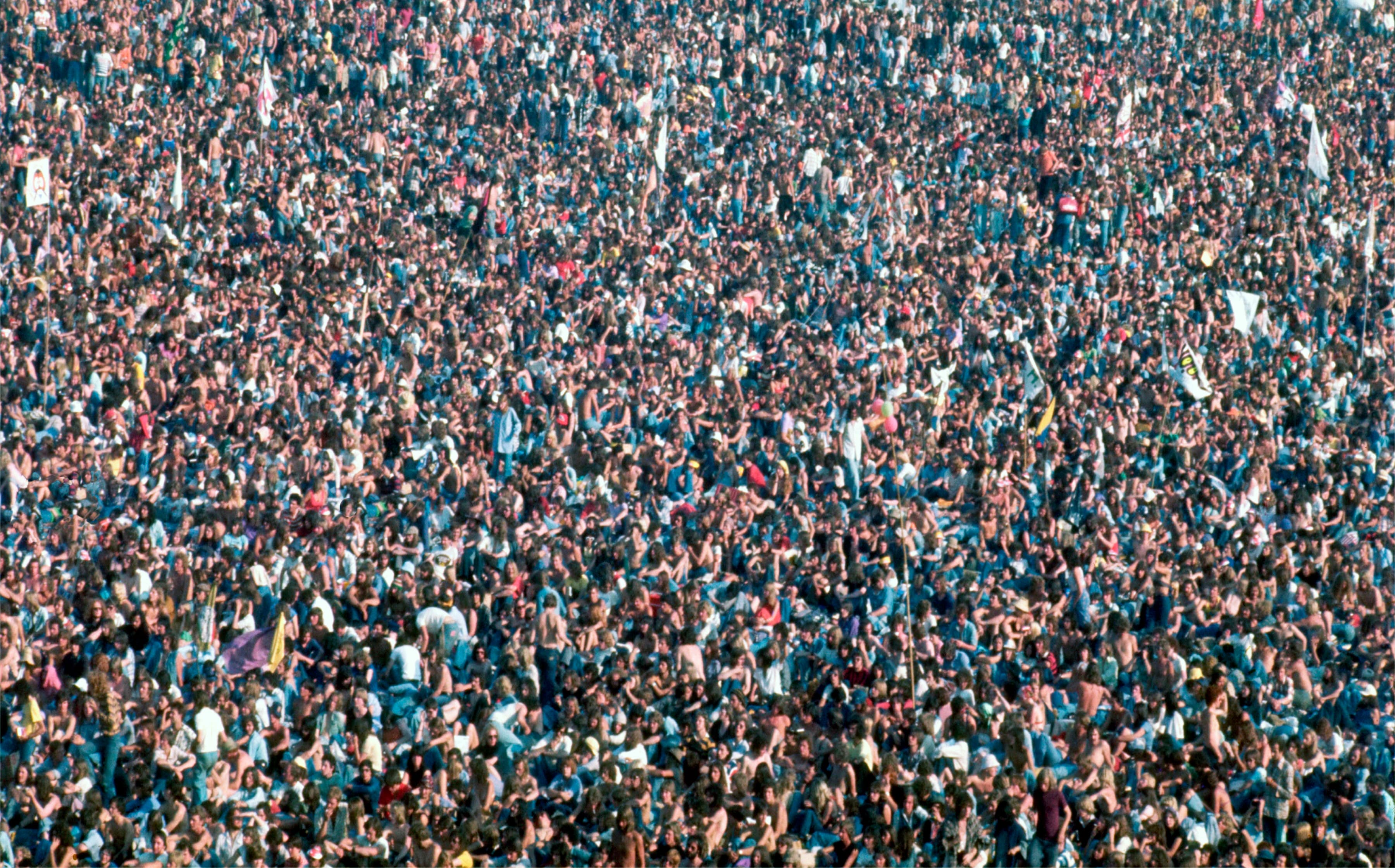 Oasis Confirms 2027 World Tour With Knebworth Return